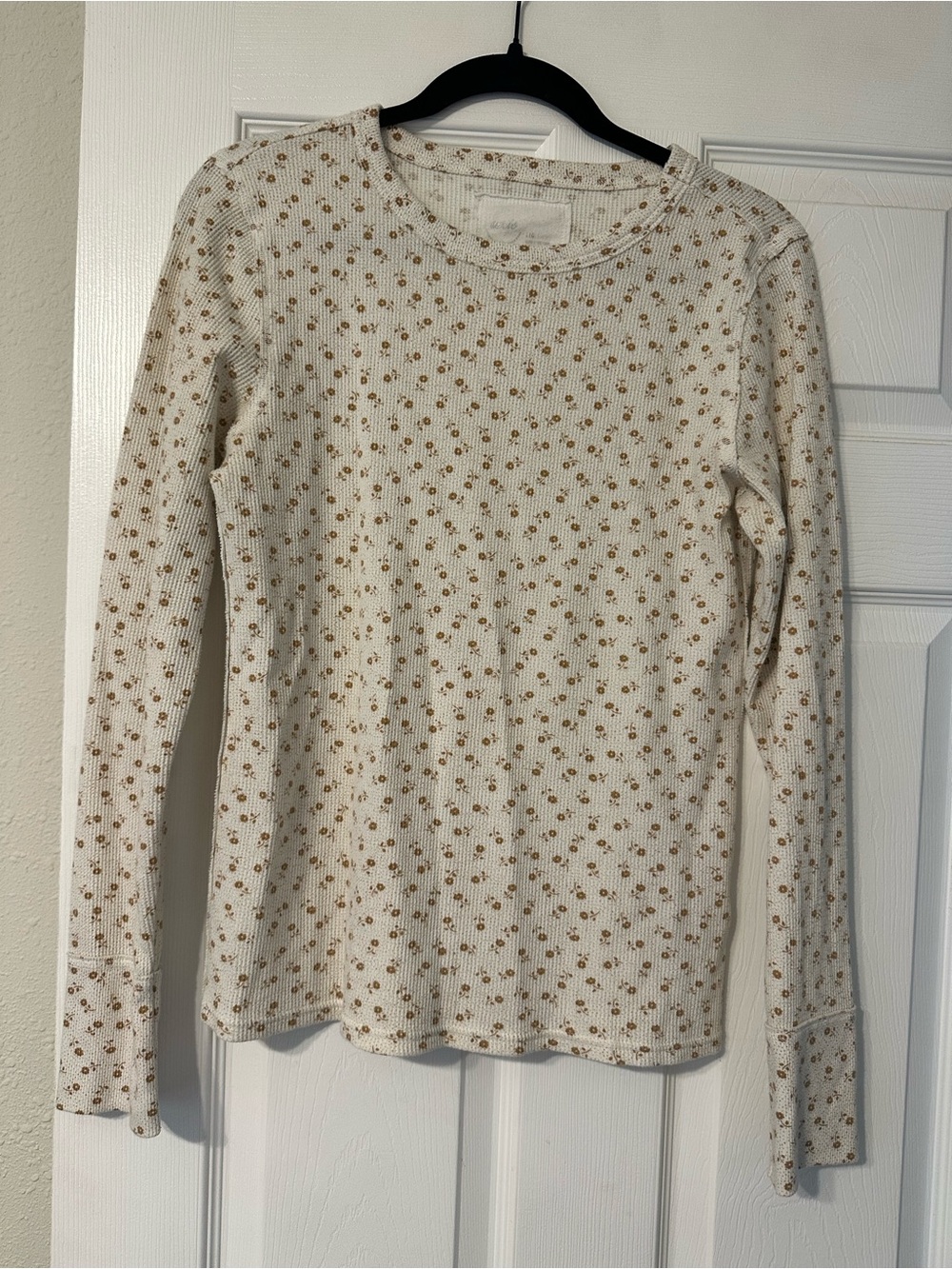 aerie Cream Long Sleeve Thermal Tee with Brown Ditsy Floral